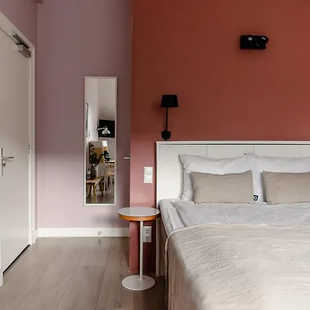 Linnen Hotell 3*