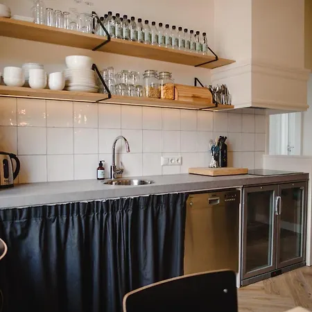 Linnen Hotell 3*